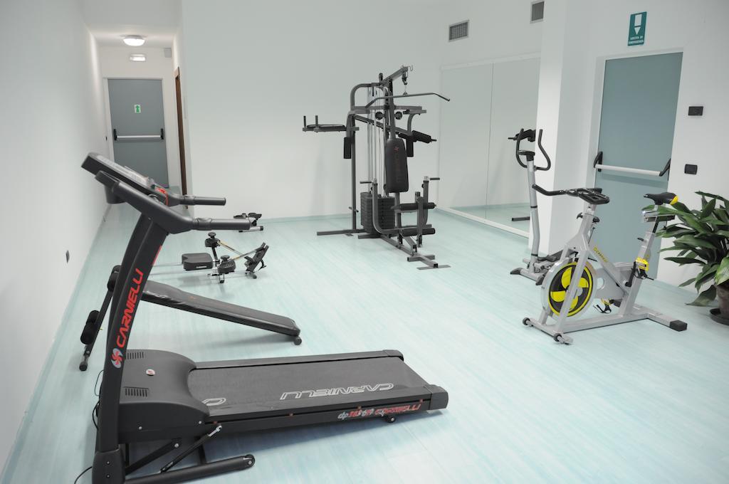 Hotel Europa Cembra Cembra Lisignago Ngoại thất bức ảnh